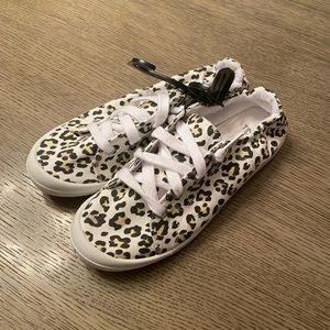 NWT Time and Tru Scrunchback sneakers